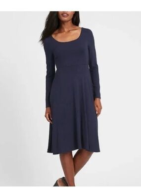 Banana Republic Navy Scoop-Neck Long-Sleeve Midi Dress